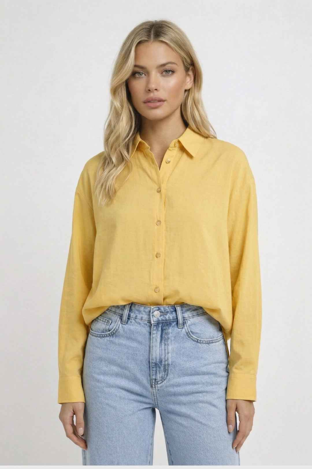 Elegant Relaxed Button Blouse with Soft Fabric and Versatile Fit - Jamota