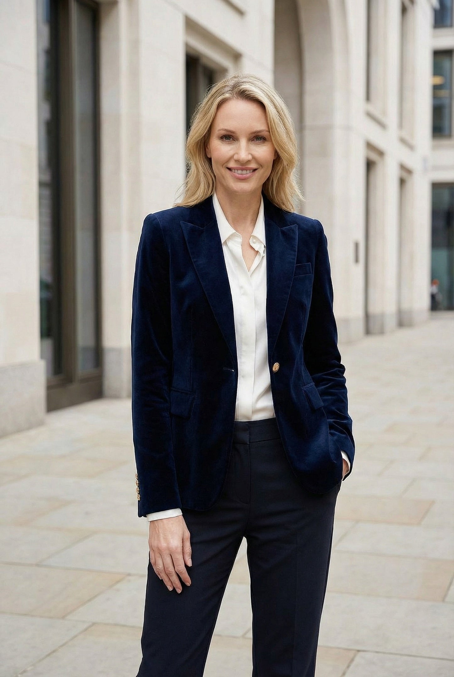 Elegant Structured Tailored Blazer | Professional Fit & Classic Design - Jamota