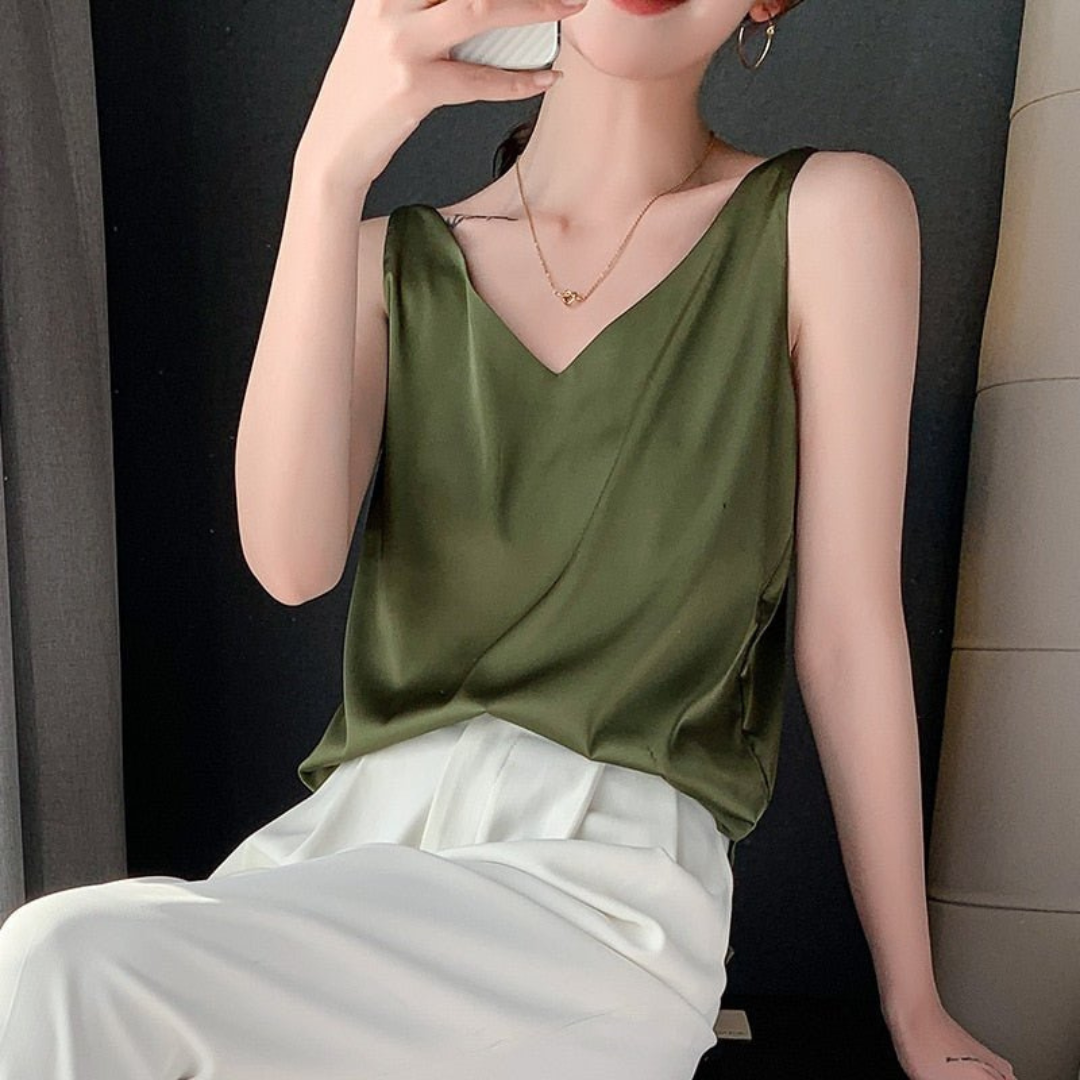 Chic Lightweight Draped Tank Top with Elegant Flow and Versatile Style - Jamota