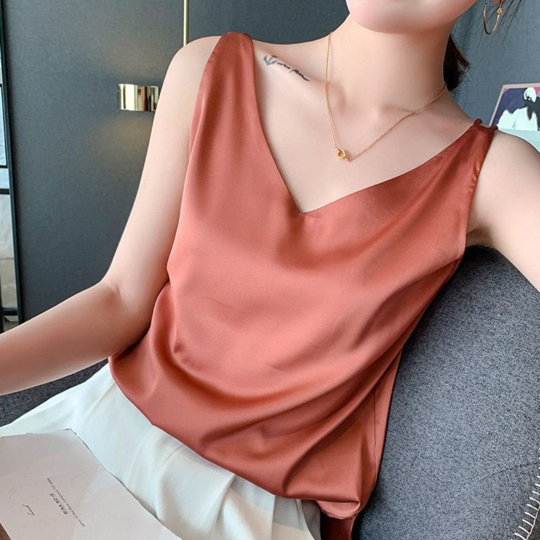 Chic Lightweight Draped Tank Top with Elegant Flow and Versatile Style - Jamota