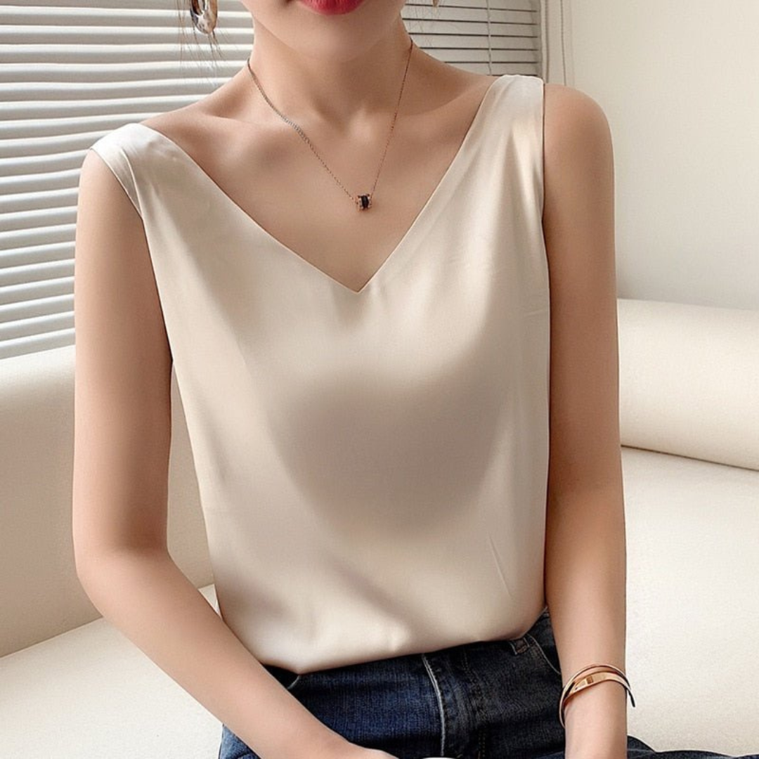 Chic Lightweight Draped Tank Top with Elegant Flow and Versatile Style - Jamota