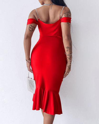 Chic Bodycon Cocktail Dress with Elegant Ruched Detailing - Jamota