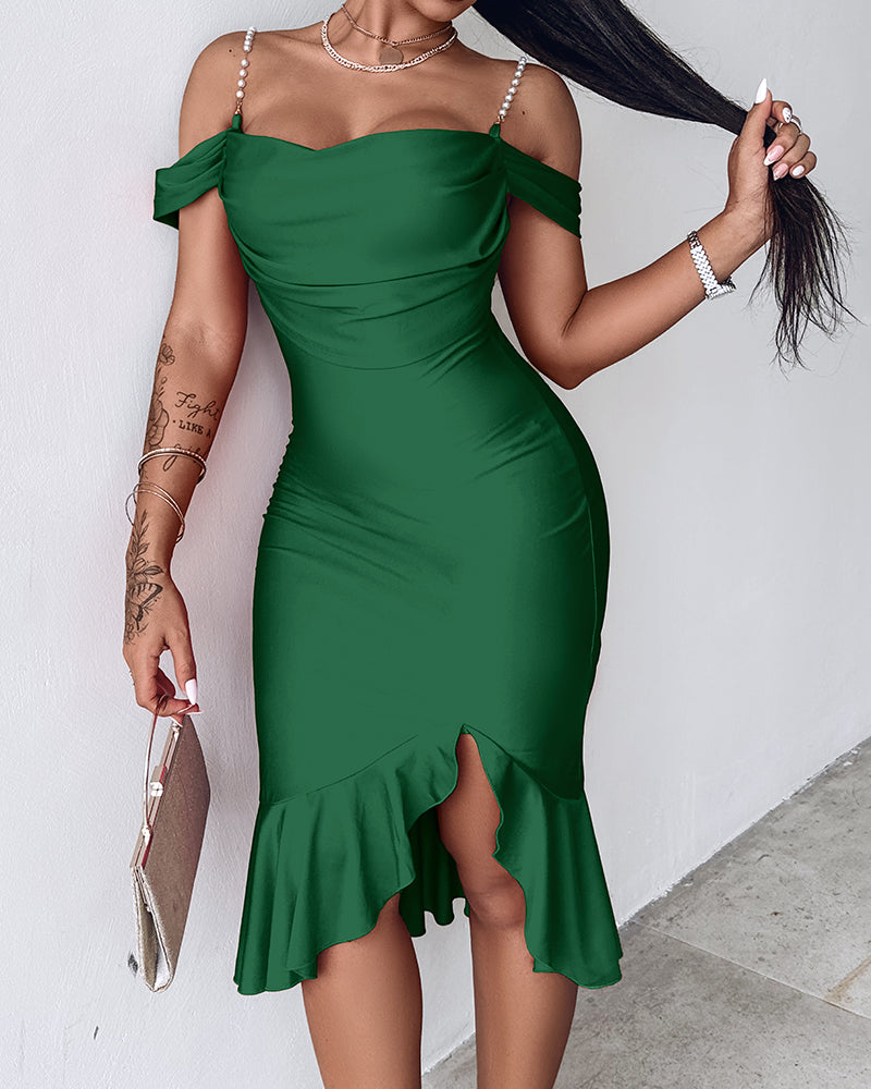 Chic Bodycon Cocktail Dress with Elegant Ruched Detailing - Jamota
