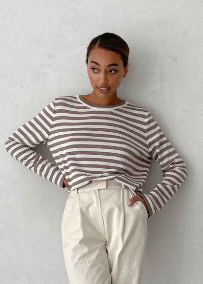 Stylish Black and White Striped Women's Top with Comfortable Fit - Jamota