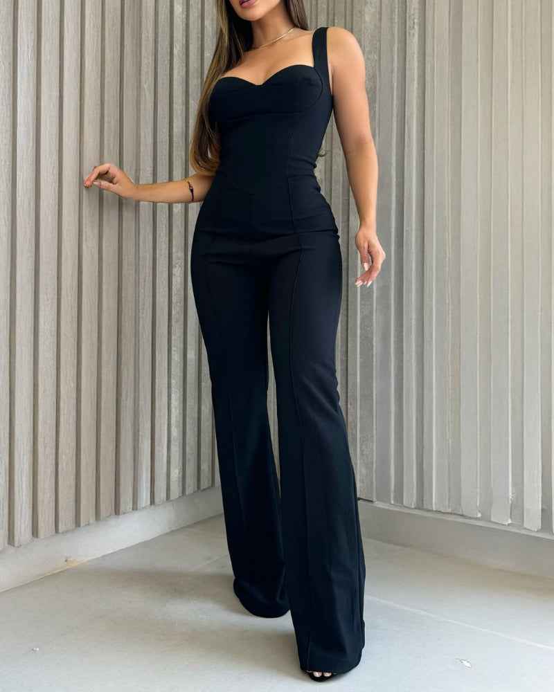 Elegant Black Women's Jumpsuit with Tailored Fit and Pockets