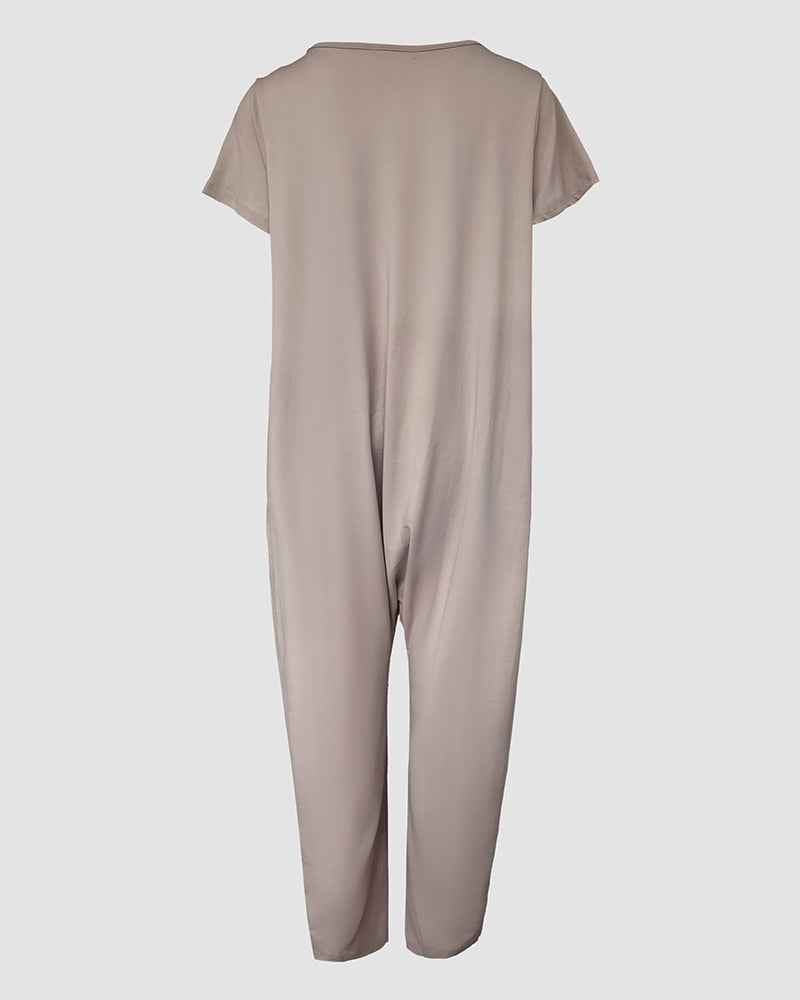 Cozy Casual Jumpsuit for Women with Adjustable Straps and Pockets