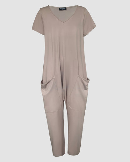 Cozy Casual Jumpsuit for Women with Adjustable Straps and Pockets