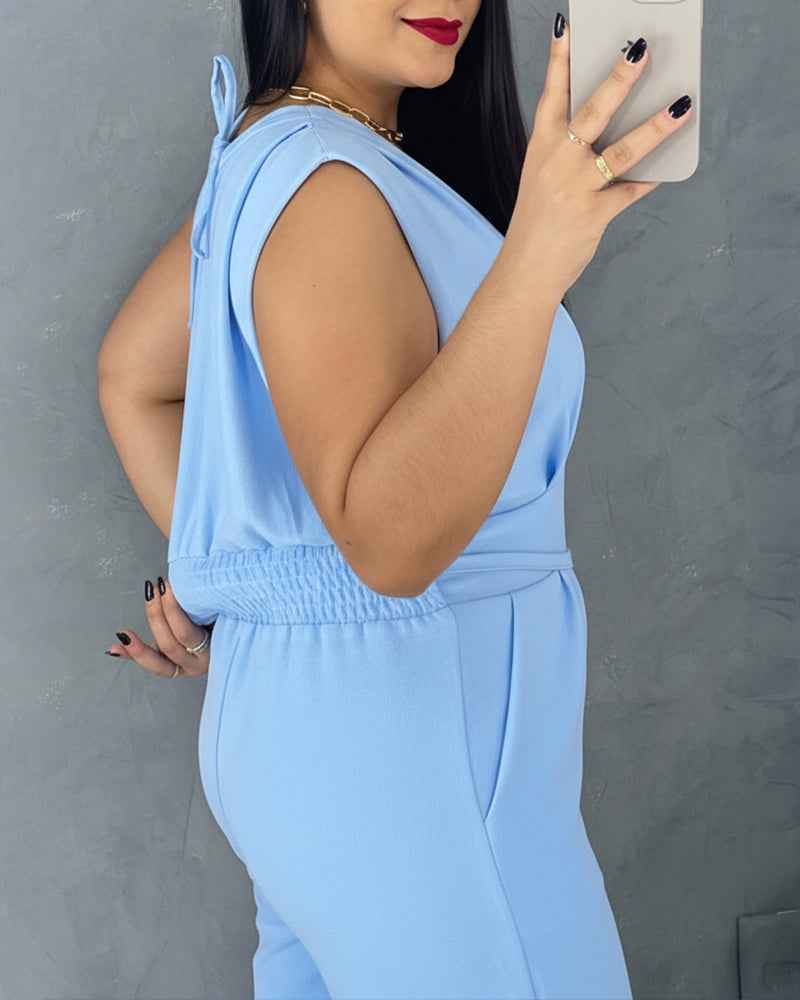 Elegant Chic Wide-Leg Jumpsuit with Pockets and Adjustable Straps - Jamota