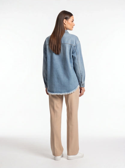 Stylish Relaxed Denim Blouse with Button Details and Soft Fabric