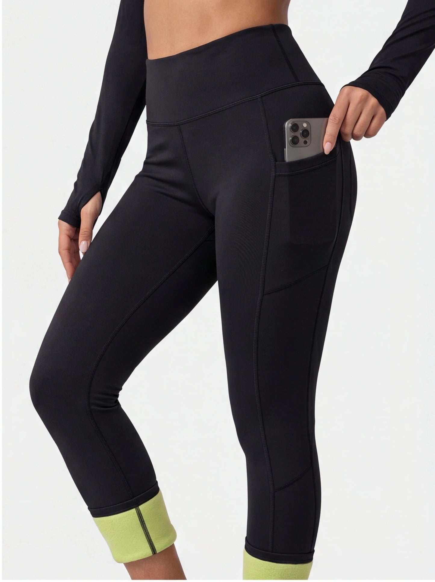 Cozy Fleece-Lined High-Waisted Leggings with Pockets for Comfort