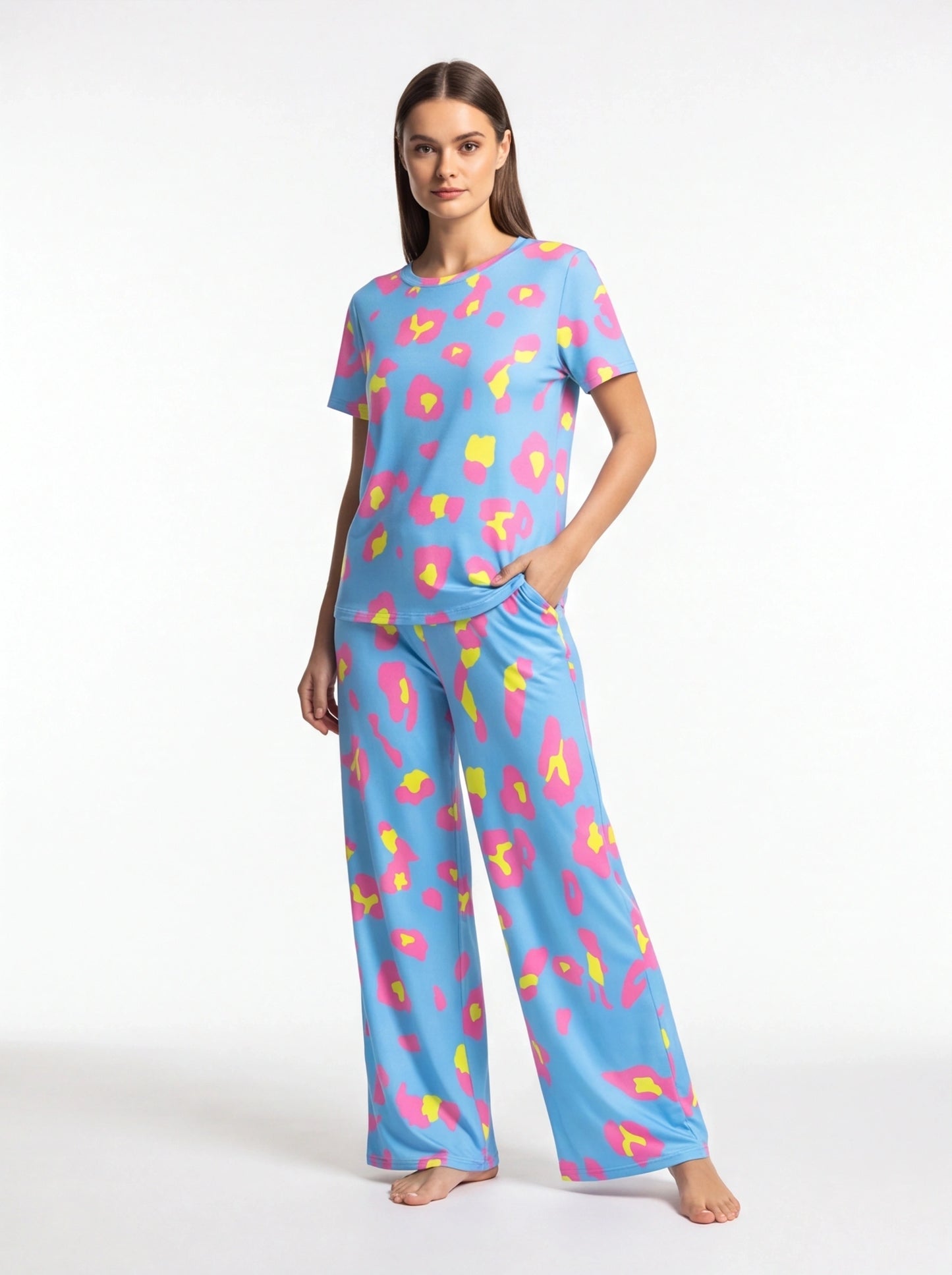 Leopard Print Pajama Set | Soft Fabric & Wide Leg for Ultimate Comfort - Jamota