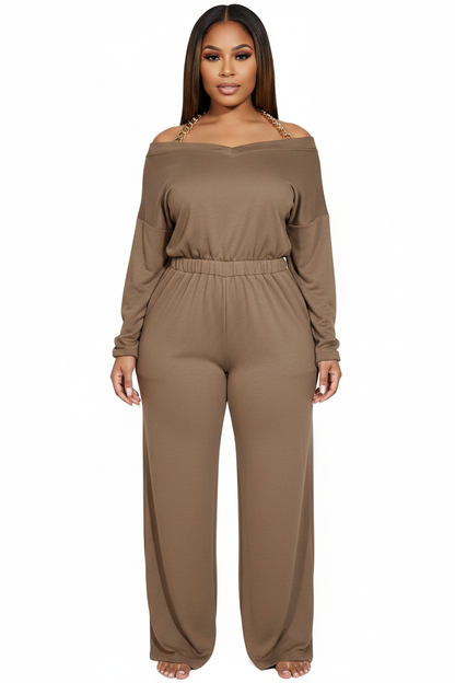 Sleek Black Jumpsuit for Women | Tailored Fit & Versatile Design - Jamota