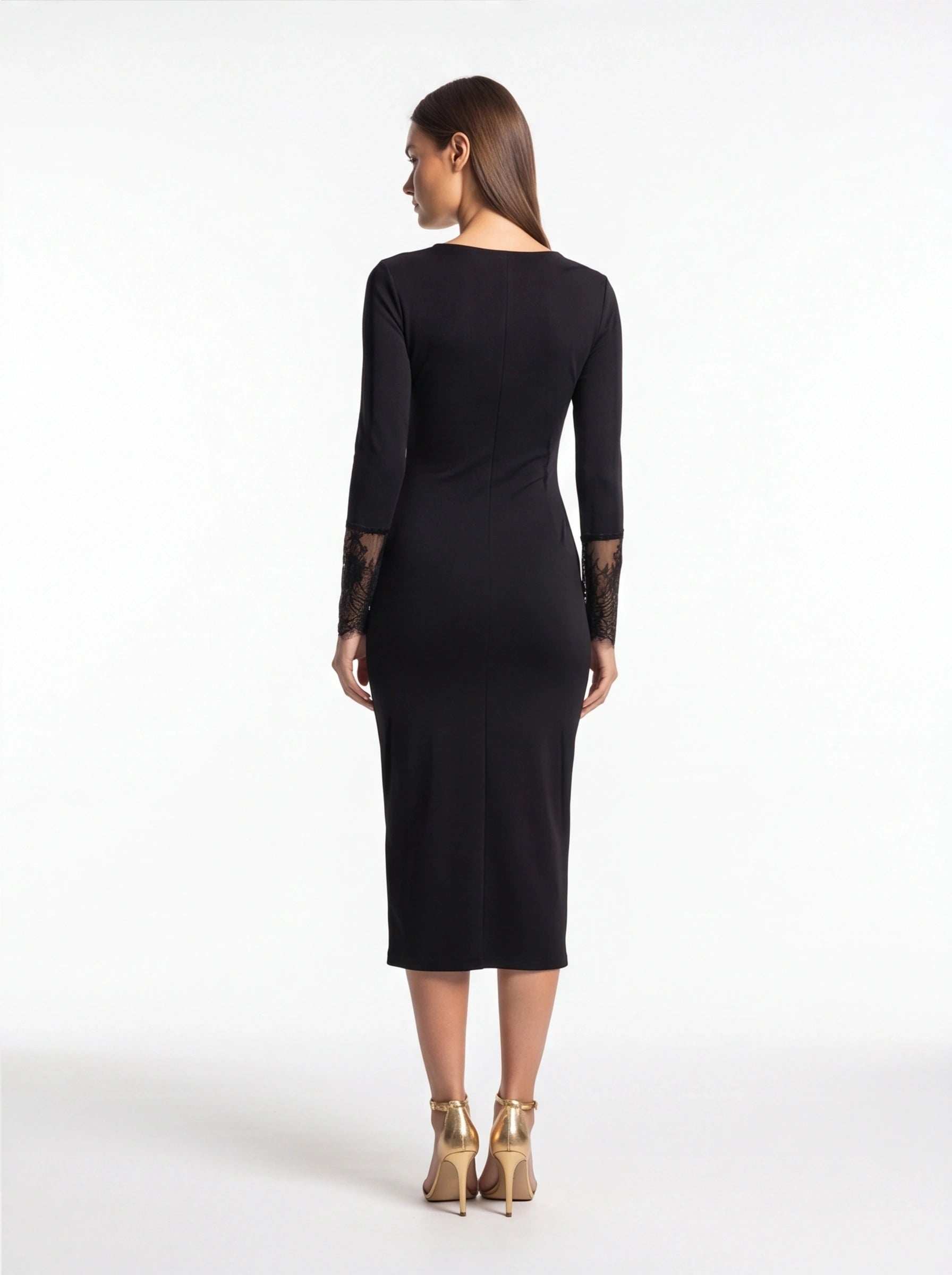 Elegant Chic Evening Dress with Lace Details and Flattering Fit by Jamota Dresses Women’s Dresses
