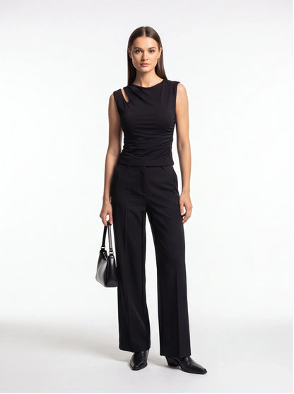 Chic Asymmetrical Women's Top with Elegant Design and Versatile Fit