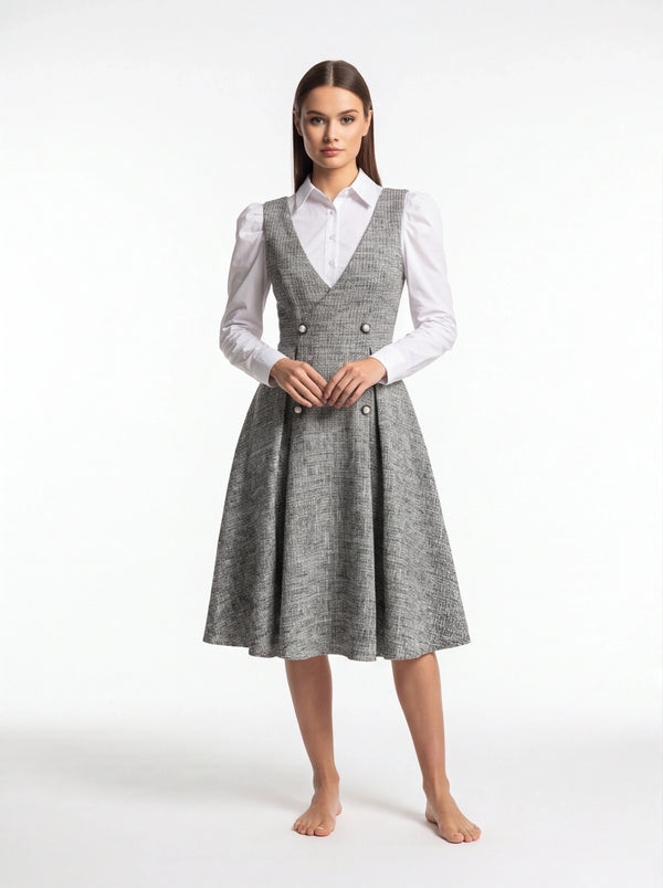 Elegant A-Line Cocktail Dress with Lace Accents and Sleeveless Design