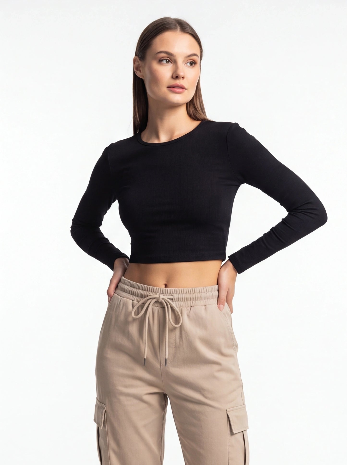 Stylish High-Waist Black Cargo Trousers with Pockets and Stretch Fabri