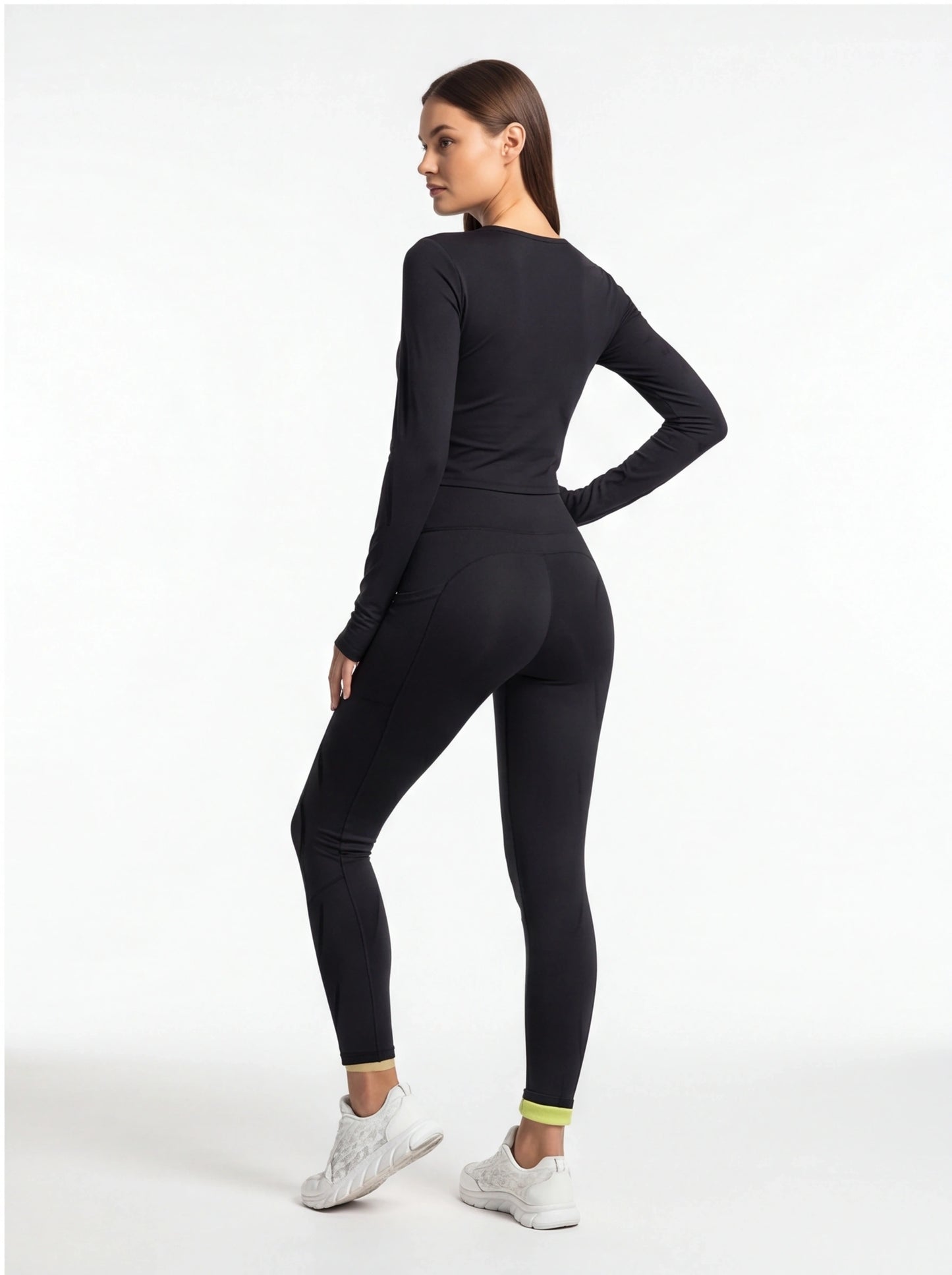 Cozy Fleece-Lined High-Waisted Leggings with Pockets for Comfort
