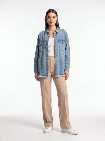 Stylish Relaxed Denim Blouse with Button Details and Soft Fabric