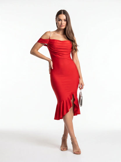Chic Bodycon Cocktail Dress with Elegant Ruched Detailing