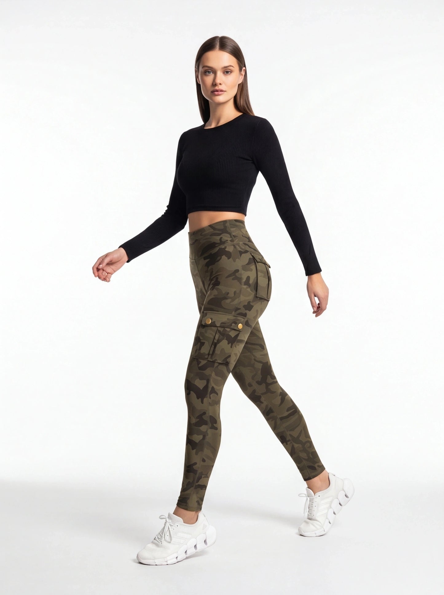 Trendy Camouflage High-Waist Leggings with Pockets and Stretch Fabric