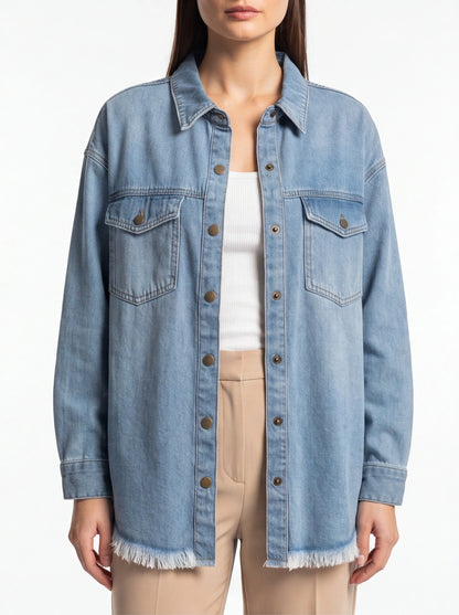 Stylish Relaxed Denim Blouse with Button Details and Soft Fabric